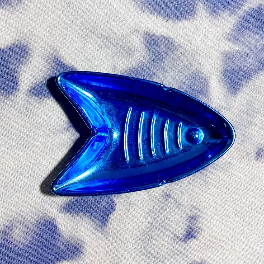 retro ceramic ashtray